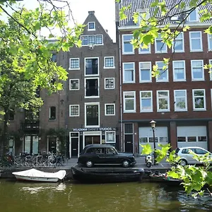 ** Bed & Breakfast Wladimir Nederland